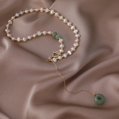 Alloy Freshwater Pearl Copper Fashion Solid Color Irregular Necklace