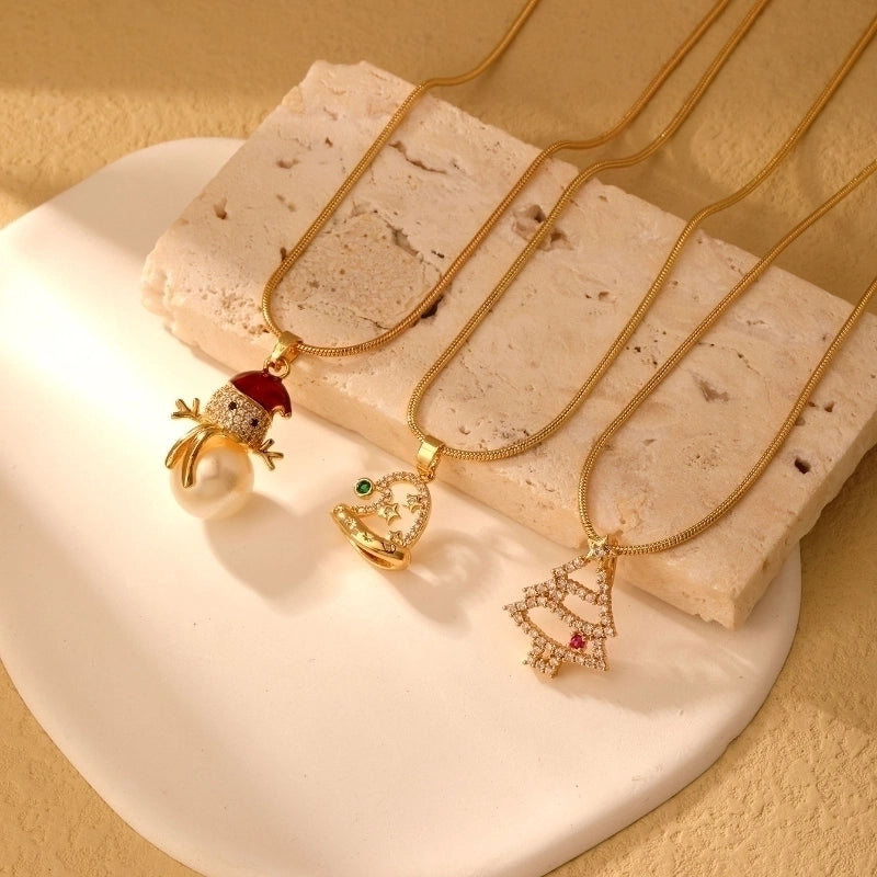 Stainless Steel Copper Plating Inlay Christmas Hat Christmas Tree Snowman Freshwater Pearl Zircon Pendant Necklace