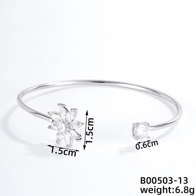 304 Stainless Steel Copper Casual Minimalist Classic Style Geometric Heart Shape Flower Zircon Bangle