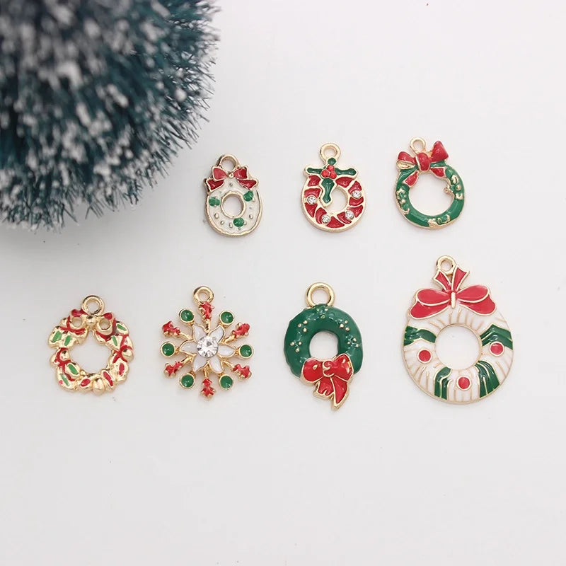 10 PCS/Package 17*13mm Alloy Christmas House Wreath Pendant Jewelry Accessories