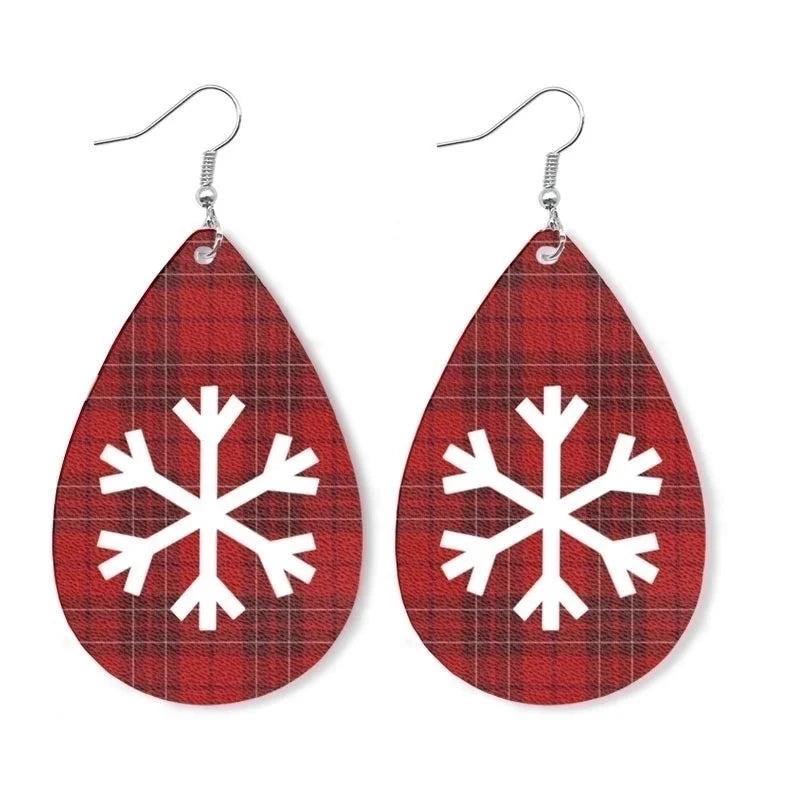 1 Pair Minimalist Classic Style Streetwear Christmas Tree Water Droplets Snowflake Pu Leather Drop Earrings