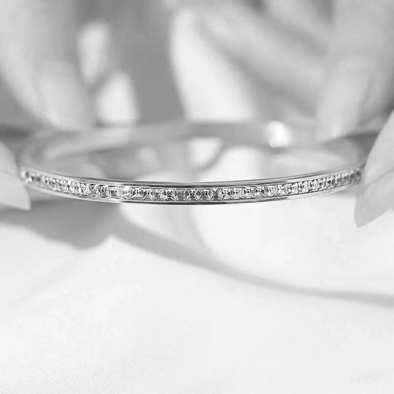 Casual Elegant Luxurious Solid Color Stainless Steel 18K Gold Plated Rhinestones Bangle In Bulk