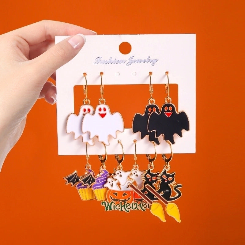 2 Pieces Retro Cartoon Eye Plating Alloy Drop Earrings Ear Studs