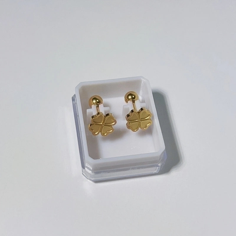 1 Pair Sweet Cross Heart Shape Snowflake Plating 304 Stainless Steel Titanium Steel 18K Gold Plated Cartilage Earrings