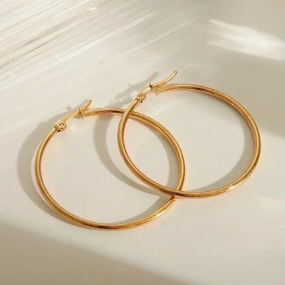 1 Pair Basic Exaggerated Luxurious Solid Color 304 Stainless Steel 18K Gold Plated Earrings