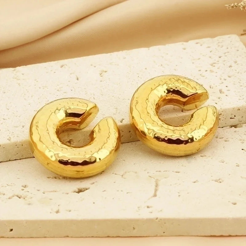 1 Pair Vintage Style U Shape Geometric Plating Titanium Steel 18K Gold Plated Ear Cuffs