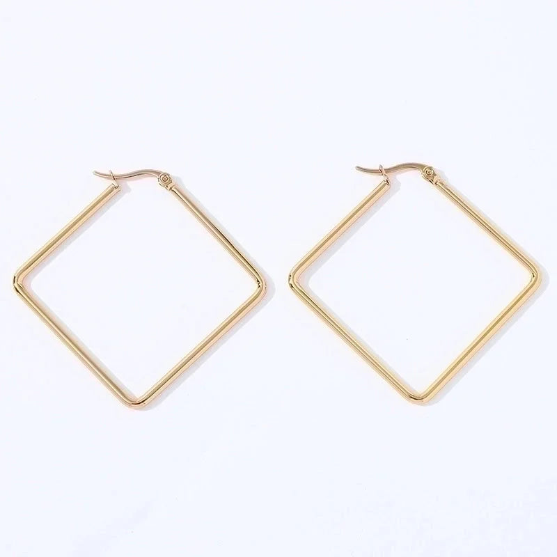 1 Pair Fashion Star Heart Shape Butterfly Plating Hollow Out 201 Stainless Steel 18K Gold Plated Earrings