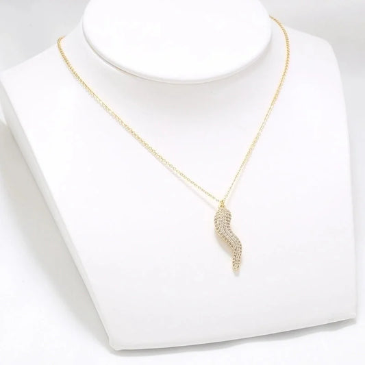 Casual Elegant Minimalist Chili Copper 18k Gold Plated Zircon Pendant Necklace In Bulk