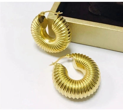 1 Pair IG Style Spiral Stripe Plating 304 Stainless Steel 18K Gold Plated Earrings Ear Studs