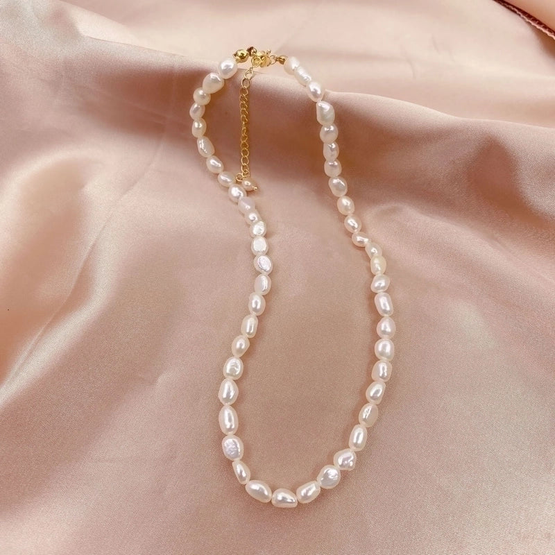 Alloy Freshwater Pearl Copper Fashion Solid Color Irregular Necklace