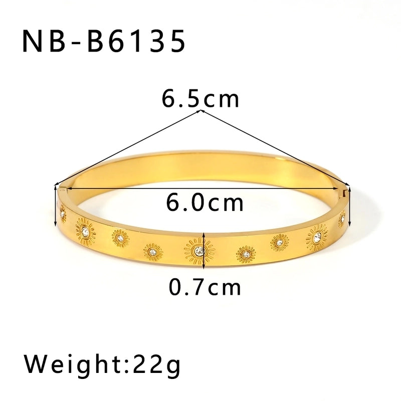 Vintage Style Minimalist Classic Style Geometric 304 Stainless Steel 18K Gold Plated Zircon Bangle In Bulk