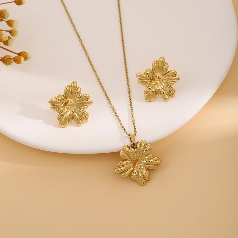 Elegant Retro Geometric Heart Shape Flower Stainless Steel Plating Jewelry Set