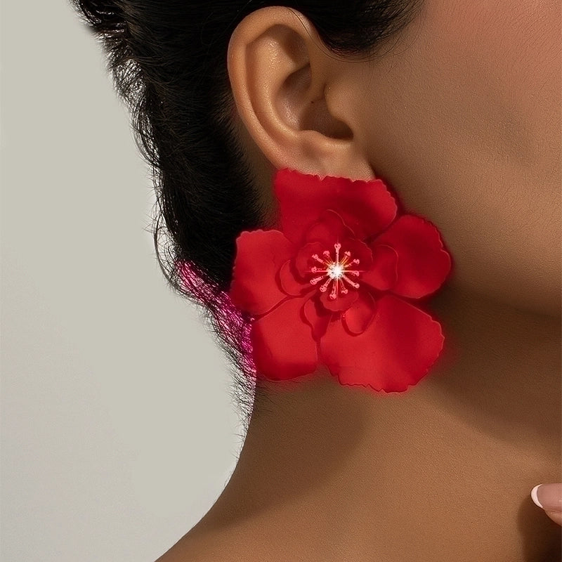 1 Pair Elegant Glam Lady Flower Plating Inlay Ferroalloy Artificial Pearls 14k Gold Plated Ear Studs