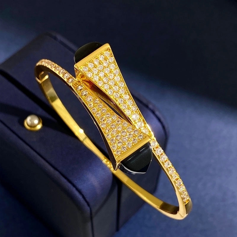 Commute Geometric Copper Inlay Zircon Bangle