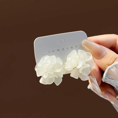 1 Pair Fashion Flower Alloy Plating Artificial Pearls Women\'s Drop Earrings