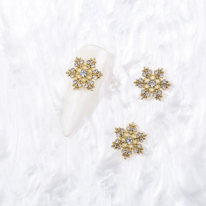 New Arrival Nail Art Snowflake Series Alloy Ornament Christmas White Diamond Snowflake Ornament