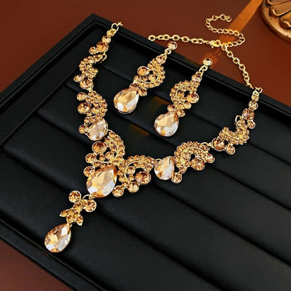 Explosions Zircon Diamond Geometric Necklace Earrings Suit Light Luxury Clavicle Chain High Sense Temperament Jewelry