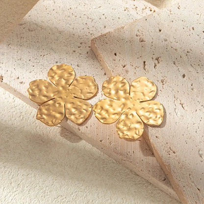 1 Pair Elegant Sweet Pastoral Flower Ginkgo Leaf Fish Tail Plating 304 Stainless Steel 14K Gold Plated Ear Studs