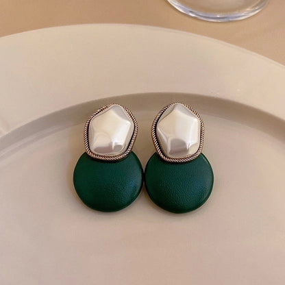 Retro Bear Heart Shape Bow Knot Arylic Alloy Cloth Enamel Artificial Pearls Rhinestones Opal Women\'s Earrings 1 Pair