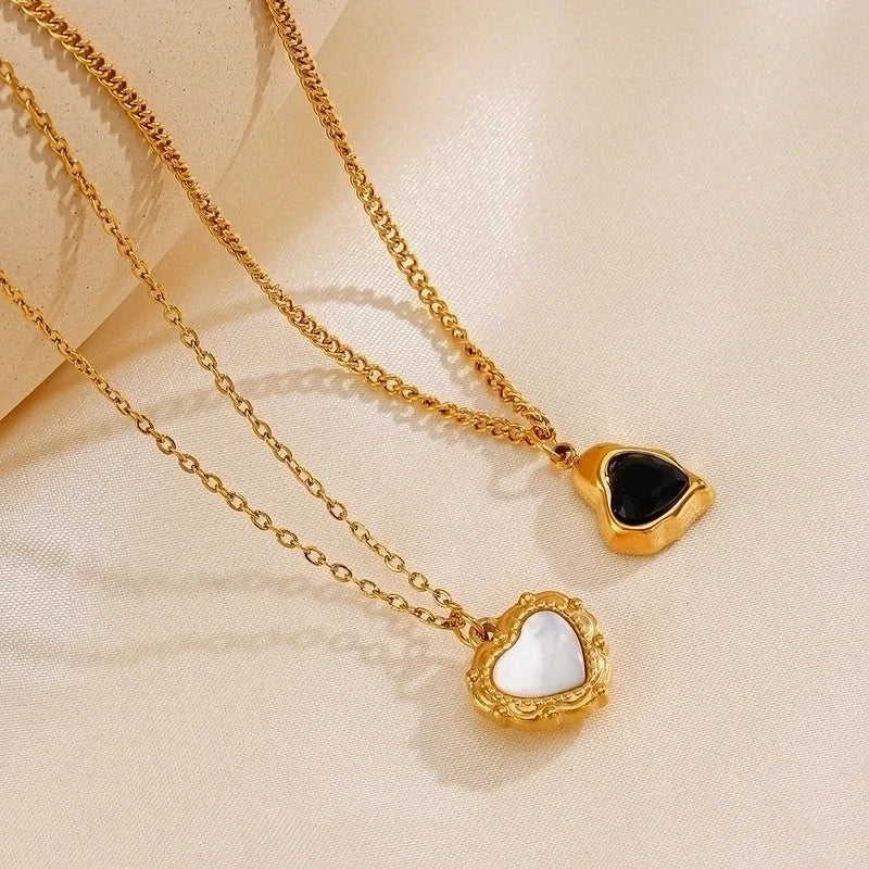 304 Stainless Steel 18K Gold Plated Minimalist Classic Style Plating Inlay Heart Shape Artificial Shell Rhinestones Pendant Necklace