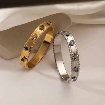 Retro Minimalist Commute Heart Shape Flower 304 Stainless Steel Zircon Bangle In Bulk