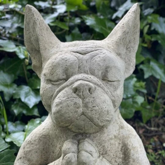 Meditating Dog Outdoor Decoration Garden Statue Resin Ornament Garden Courtyard Design