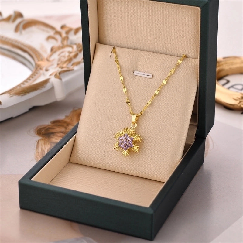 Elegant Snowflake Titanium Steel Inlay Zircon Pendant Necklace 1 Piece
