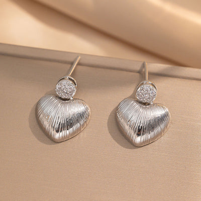 2 Pieces Moderate Luxury Flower Copper Diamond Inlay Stud Earrings