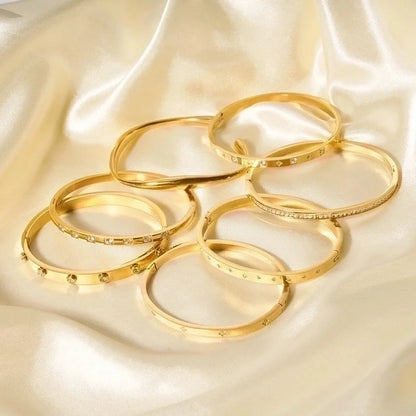 Minimalist Round Stainless Steel 18K Gold Plated Zircon Bangle In Bulk