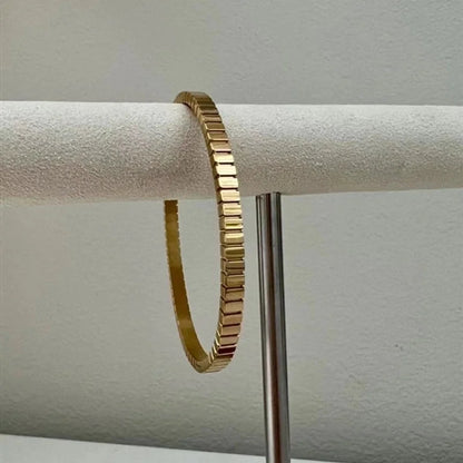 Casual Minimalist Round Square Stripe Stainless Steel Plating Inlay Zircon 18k Gold Plated Bangle