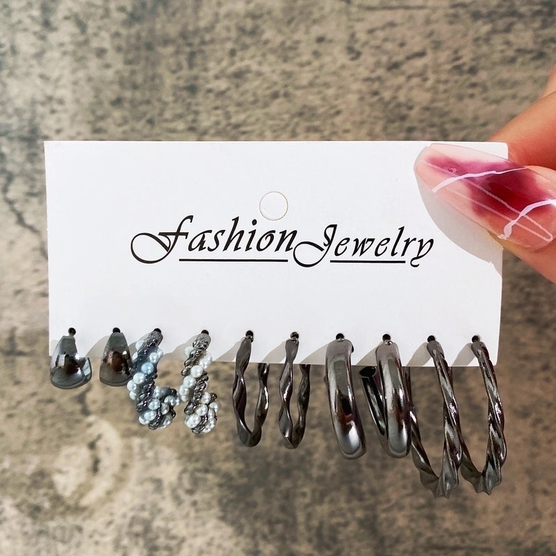 Retro Geometric Alloy Artificial Pearl Hoop Earrings 1 Set