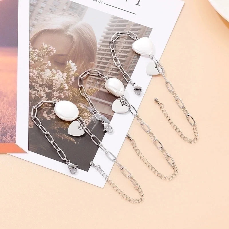 Minimalist Heart Shape Stainless Steel 18K Gold Plated Bracelets In Bulk