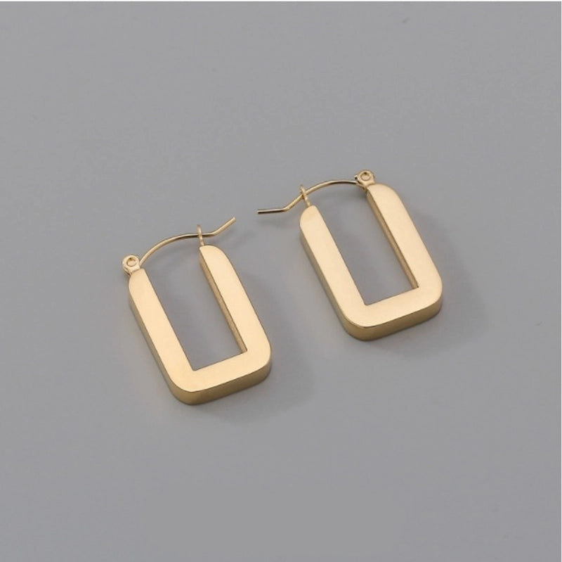 1 Pair Sweet Letter Heart Shape Flower Plating Titanium Steel Ear Studs