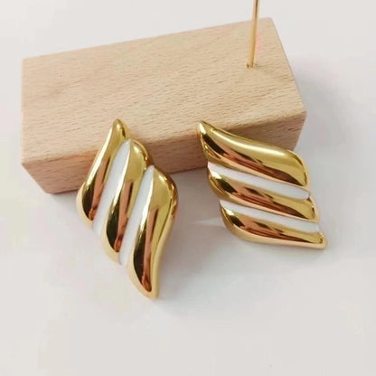 1 Piece Vintage Style Petal Plating 304 Stainless Steel None 18K Gold Plated Stainless Steel Earrings