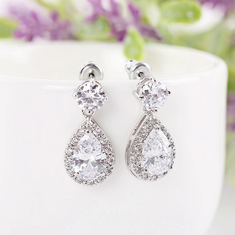 1 Pair Elegant Water Droplets Inlay Copper Crystal Zircon White Gold Plated Drop Earrings