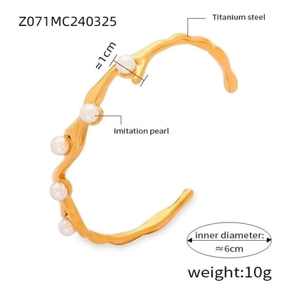 Casual Minimalist Streetwear Round Spray Ball Titanium Steel 18K Gold Plated Artificial Pearls Rhinestones Bangle In Bulk