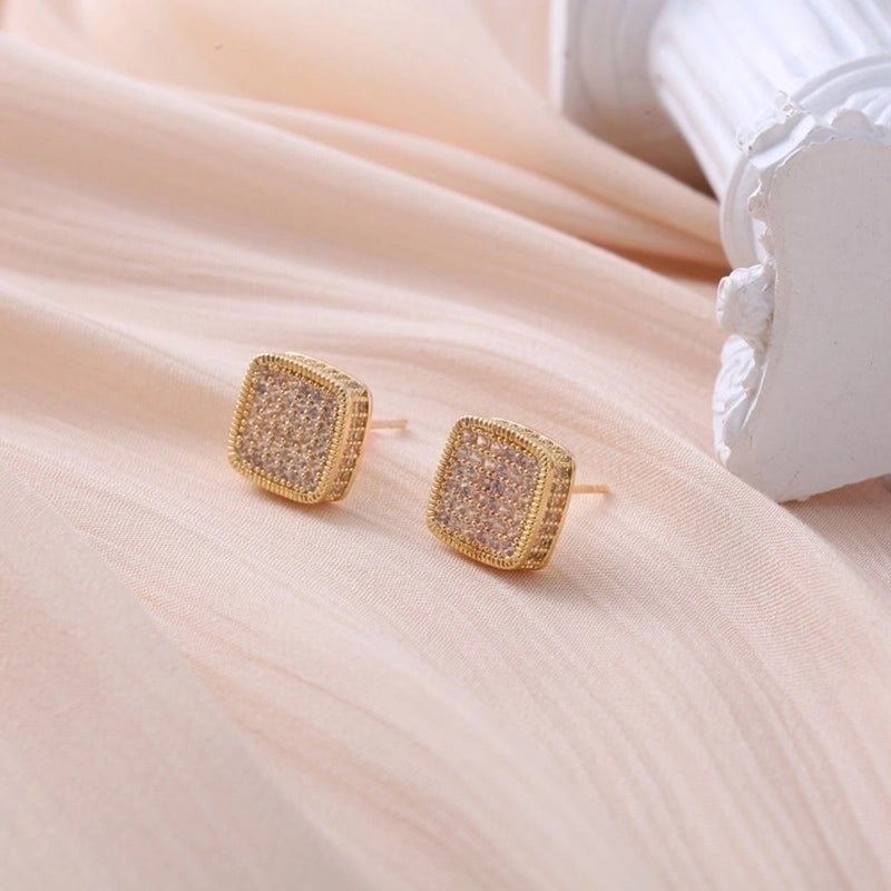 1 Pair Hip-hop Minimalist Shiny Round Square Plating Inlay Copper Zircon Gold Plated Ear Studs