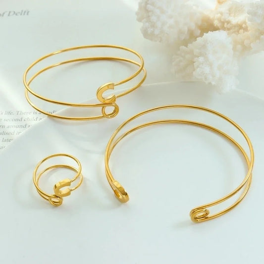 Casual Modern Style Classic Style Solid Color Titanium Steel 18K Gold Plated Plating Rings Bracelets
