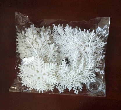4 Plastic White Christmas Snowflake Film Festival Site Christmas Decoration Props Snowflake Hanging 10cm