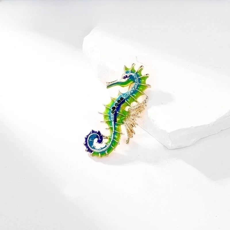 Ins Style Shiny Animal Butterfly Snowflake Alloy Inlay Acrylic Rhinestones Unisex Brooches