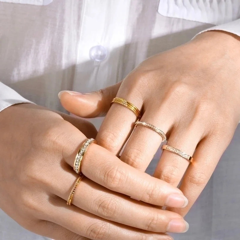 304 Stainless Steel Minimalist Inlay Circle Zircon Rings