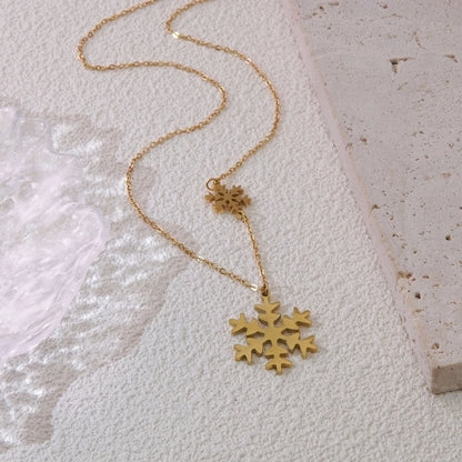 Sweet Minimalist Christmas Tree Snowflake 304 Stainless Steel 18K Gold Plated Plating Pendant Necklace