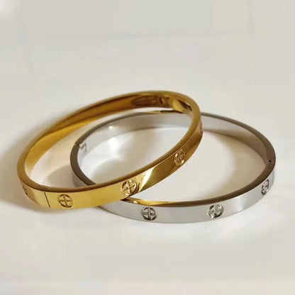 Minimalist Round 304 Stainless Steel 316 Stainless Steel 18K Gold Plated Bangle In Bulk