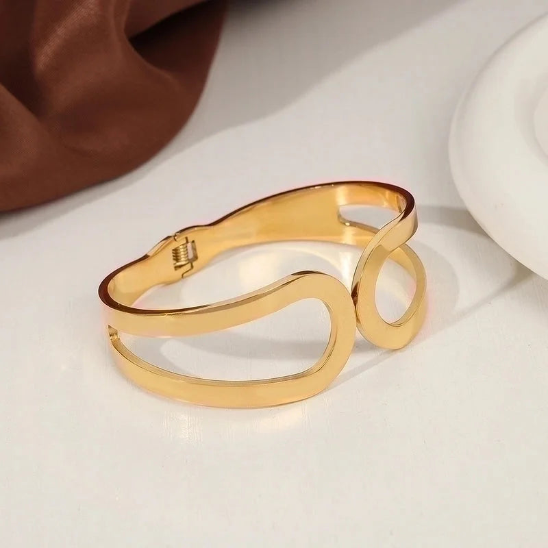 Casual Minimalist Round Titanium Steel 18K Gold Plated Bangle In Bulk