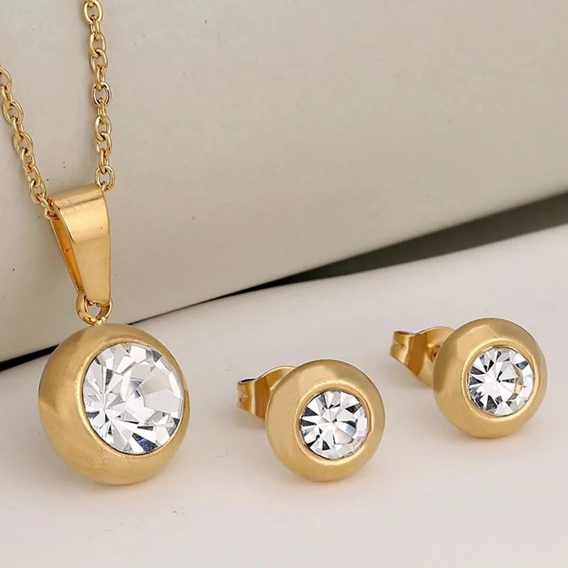 Luxurious Classic Style Shiny Round 304 Stainless Steel Crystal Zirconium 18K Gold Plated Plating Jewelry Set