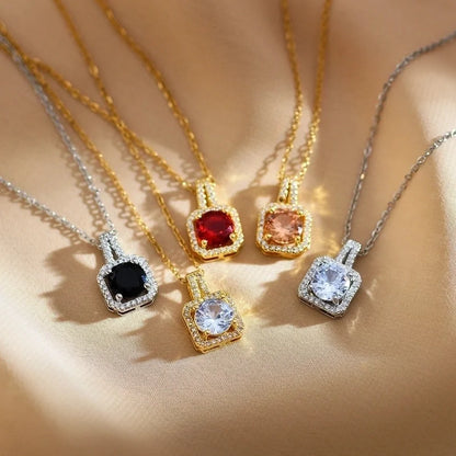 Minimalist Round Copper Plating Inlay Zircon Gold Plated Pendant Necklace