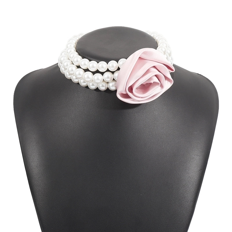 Elegant Flower Imitation Pearl Women's Necklace