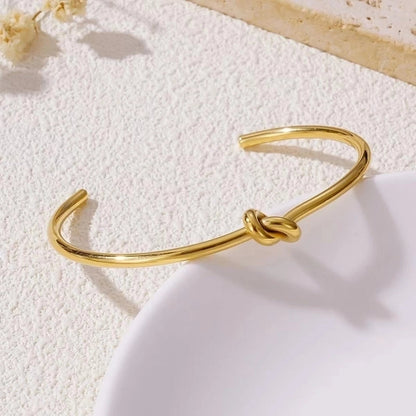 Minimalist Classic Style Knot Titanium Steel 18K Gold Plated Bangle In Bulk