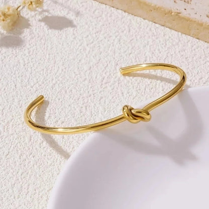 Minimalist Classic Style Knot Titanium Steel 18K Gold Plated Bangle In Bulk