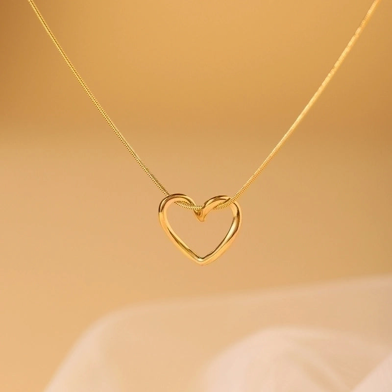 Elegant Minimalist Heart Shape 304 Stainless Steel Copper 18K Gold Plated Hollow Out Pendant Necklace